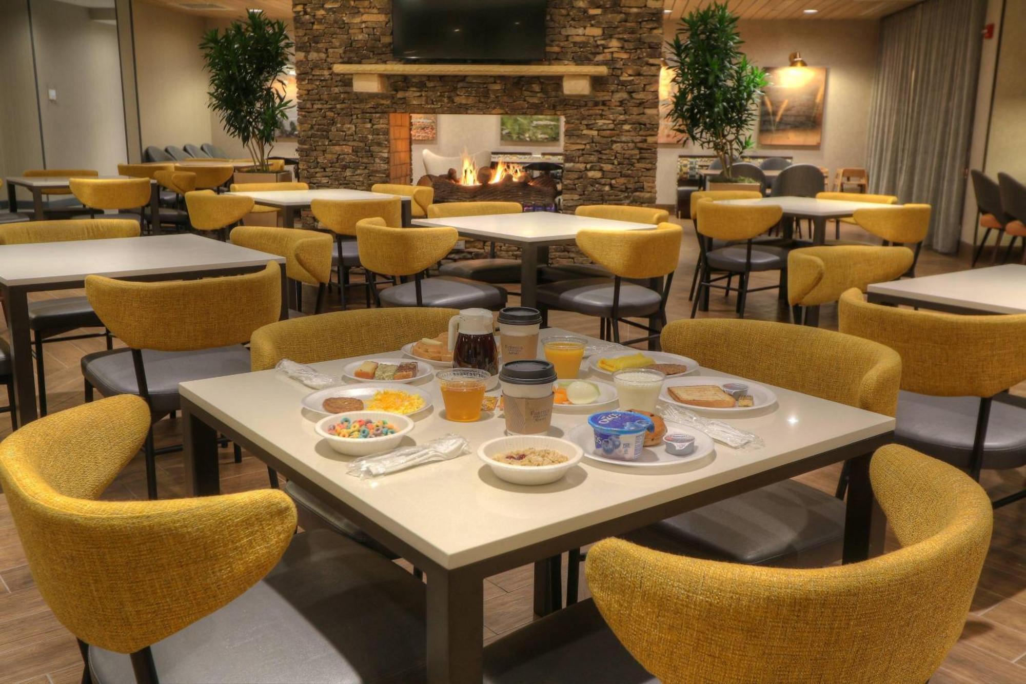 Fairfield Inn & Suites By Marriott Gatlinburg Downtown Bagian luar foto